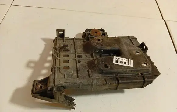 KIA Ceed Battery box tray 371502H000 37150-2H000