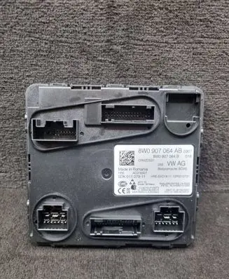 Audi Q7 4M Comfort/convenience module 8W0907064AB 8W0907064B