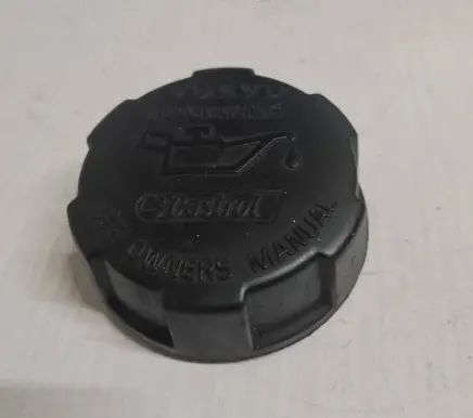 Volvo V70 Oil filler cap 