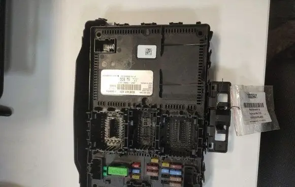 Ford Focus Central body control module JX6T-15604-ECG IMPRK1000941