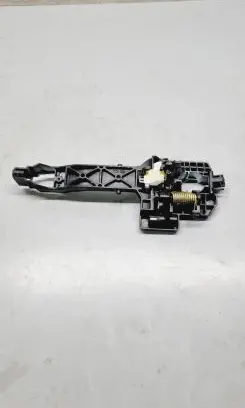Rear door exterior handle/bracket