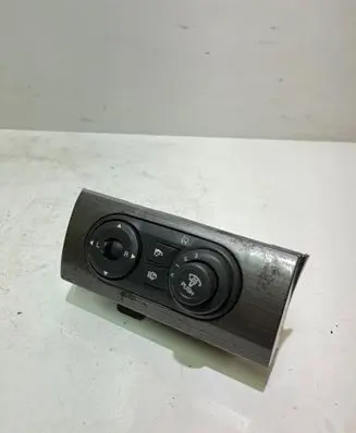Chevrolet Captiva Fog light switch EQ7F21