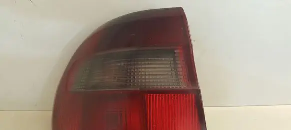 Volvo S40, V40 Rear/tail lights