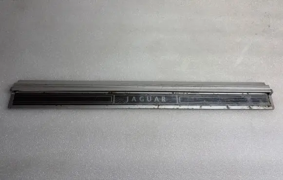 Jaguar XJ X40 Front sill trim cover