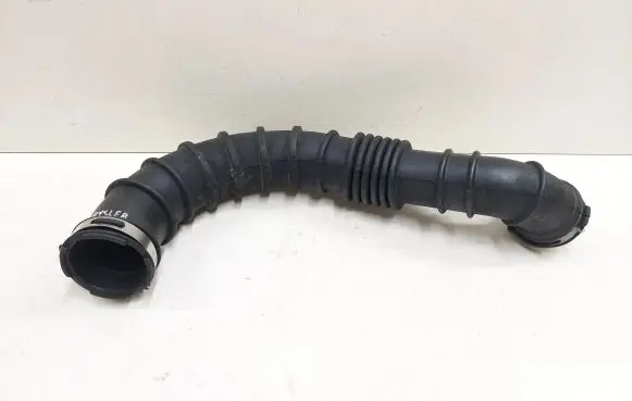 Chrysler PT Cruiser Turbo air intake inlet pipe/hose 04891457AA 87865D