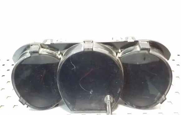 Suzuki Grand Vitara II Speedometer (instrument cluster) 3411067JF