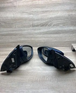 Volkswagen PASSAT B7 Front door electric wing mirror 3C0857934A 3C0857933A