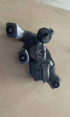Toyota Auris E180 Rear window wiper motor 8513002050