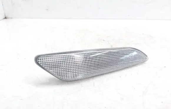 Peugeot 807 Front fender indicator light 02131000