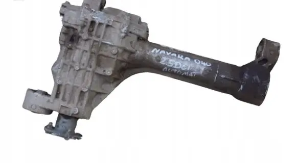 Nissan Navara D40 Front differential 