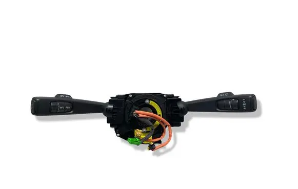 Volvo C30 Wiper turn signal indicator stalk/switch 17G522A T0653284 P31264574