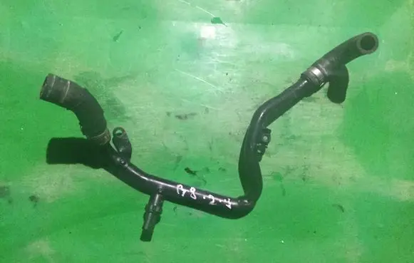 Audi A4 S4 B8 8K Engine coolant pipe/hose 059121070C