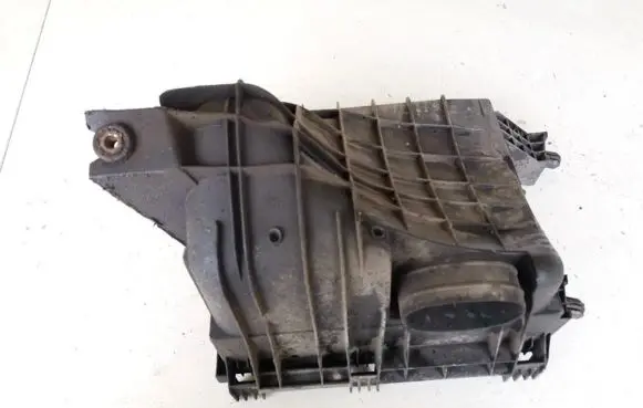 Volkswagen II LT Air filter box