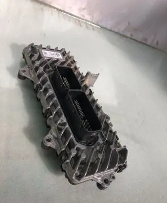 Mercedes-Benz GLA H247 Transfer box differential control unit A0009015810