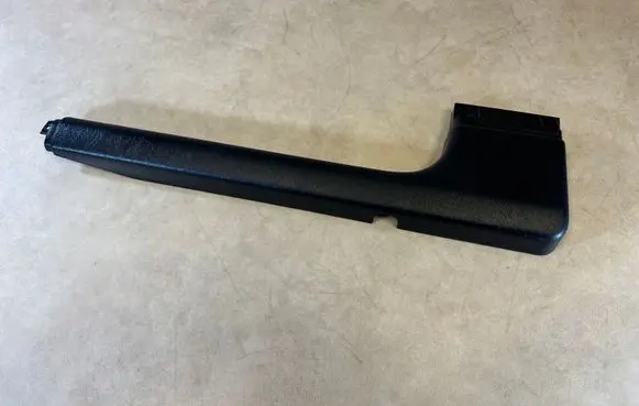Mercedes-Benz G W461 W463 1st Gen Tailgate/trunk side cover trim A46374701719051 A4637470171
