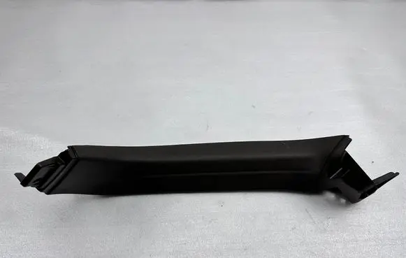 Audi Q7 4M Tailgate/trunk side cover trim 4M0867608