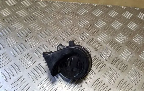 BMW 5 E39 Horn signal E9703881157