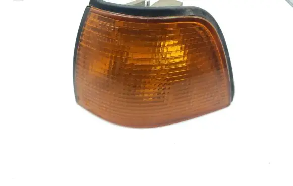 BMW 3 E36 Front indicator light 05081101