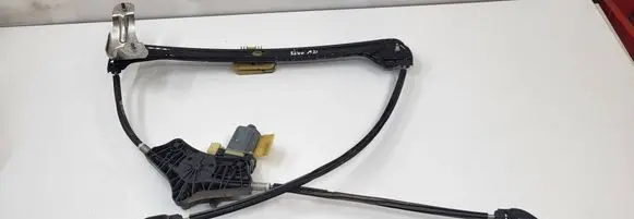 Volkswagen Golf VII Front door window regulator with motor 0130822378