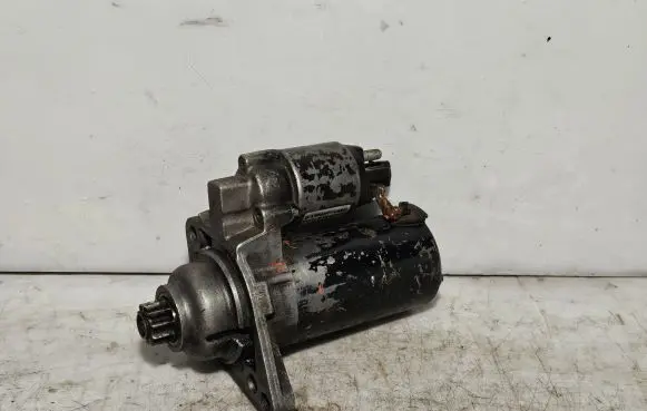 Volkswagen Caddy Starter motor