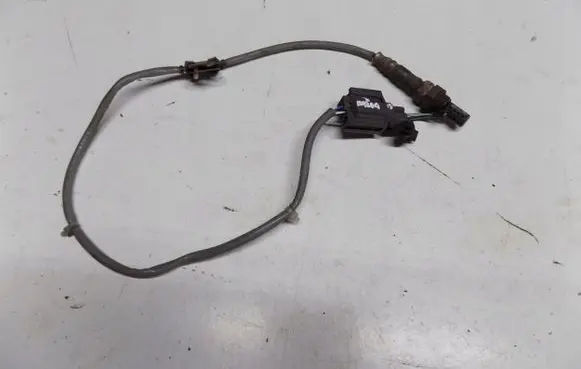 Mazda 3 II Lambda probe sensor 05G164750