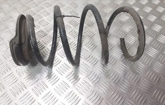 BMW X3 E83 Front coil spring