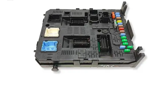 Toyota Proace Comfort/convenience module 967847688001 20977771 230346602