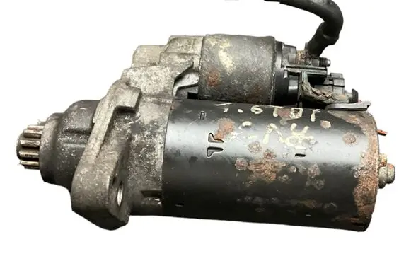 Skoda Octavia Mk2 (1Z) Starter motor 1005831660