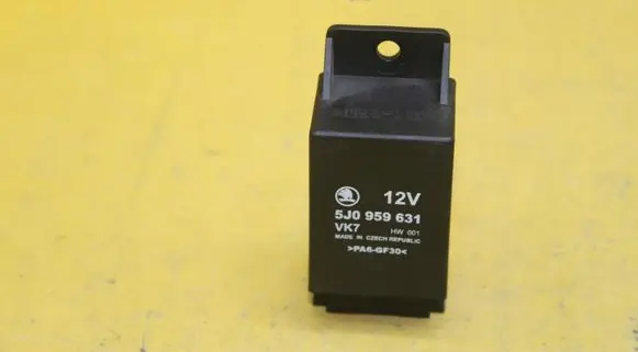 Skoda Roomster (5J) Other relay