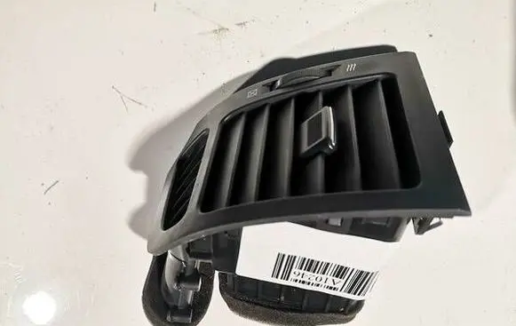 Dash center air vent grill
