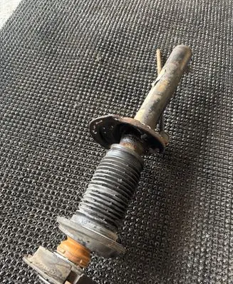 Volkswagen Golf VII Front shock absorber/damper 5Q0413023FK