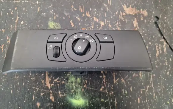 BMW 5 E60 E61 Light switch