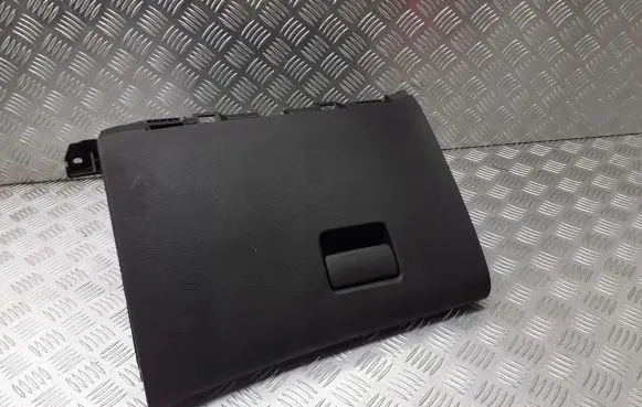 Opel Astra J Glove box 13373796