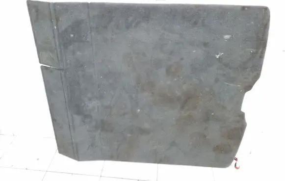 Trunk/boot floor carpet liner