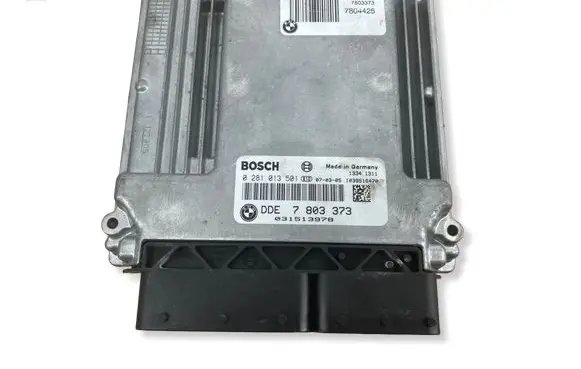 BMW 3 E90 E91 Engine control unit/module DDE7803373 0281013501 031513978
