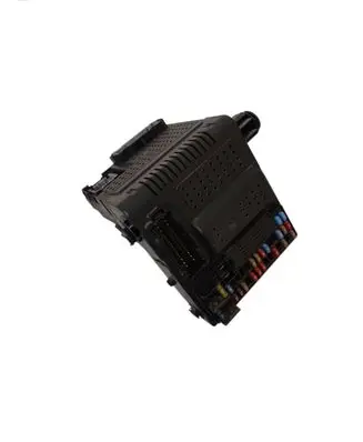 Volvo V70 Fuse module 30728542 12243779