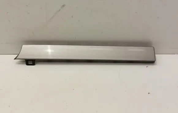 Volkswagen Touran I Dashboard glove box trim 1T1858417