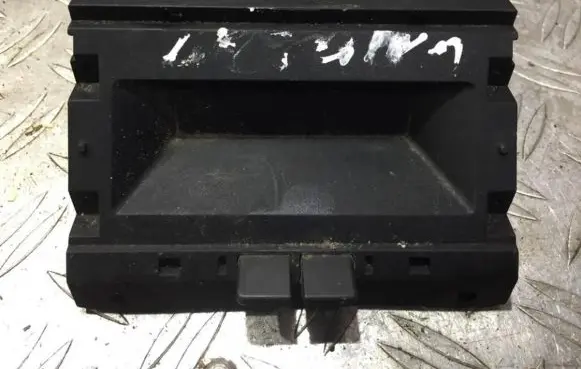 Renault Laguna I Screen/display/small screen 7700822081