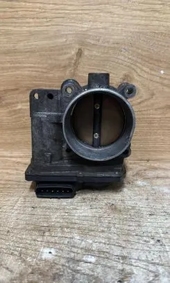 Volvo S60 Throttle valve 8677694