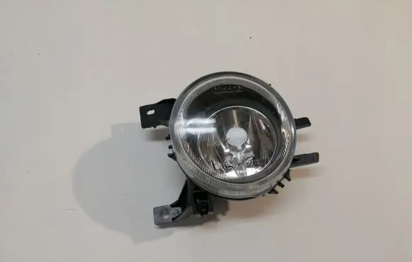 Nissan Micra Front fog light 67721105