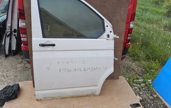 Volkswagen Transporter - Caravelle T6 Front door 
