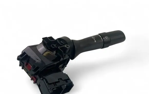 Toyota Hilux (AN10, AN20, AN30) Wiper control stalk 17F555
