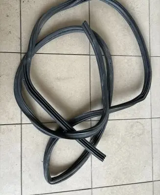 Chevrolet Corvette C7 Seal rubber (tailgate) 