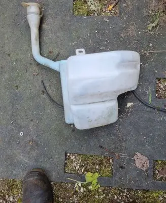 Renault Espace II Windshield washer fluid reservoir/tank