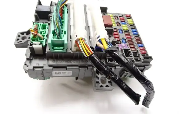 Honda Civic IX Fuse box set TB9E320 0V27J 150129
