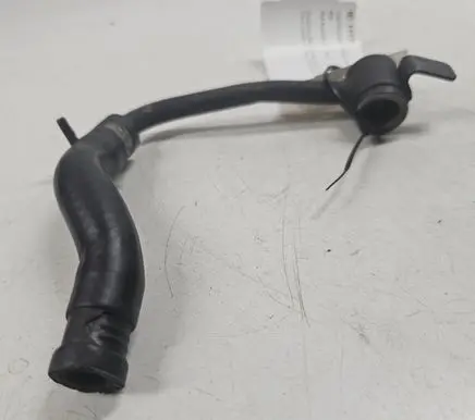 KIA Sorento Engine coolant pipe/hose