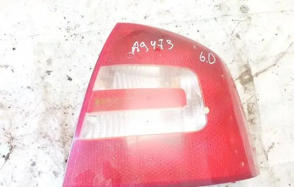 Skoda Octavia Mk2 (1Z) Rear/tail lights 1z5945096a 1z5945112a