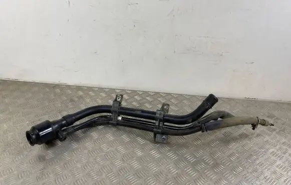 Hyundai Santa Fe Fuel tank filler neck pipe PA664EPDM