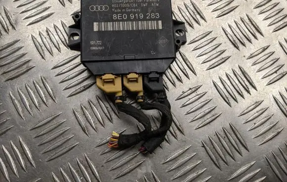 Audi A4 S4 B7 8E 8H Parking PDC control unit/module 8E0919283