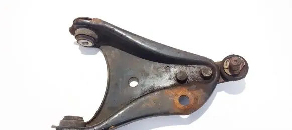 Renault Clio II Front lower control arm/wishbone 